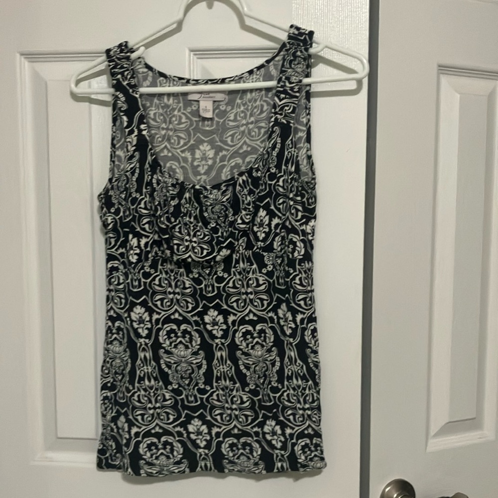 DRESS BARN Sleeveless Top